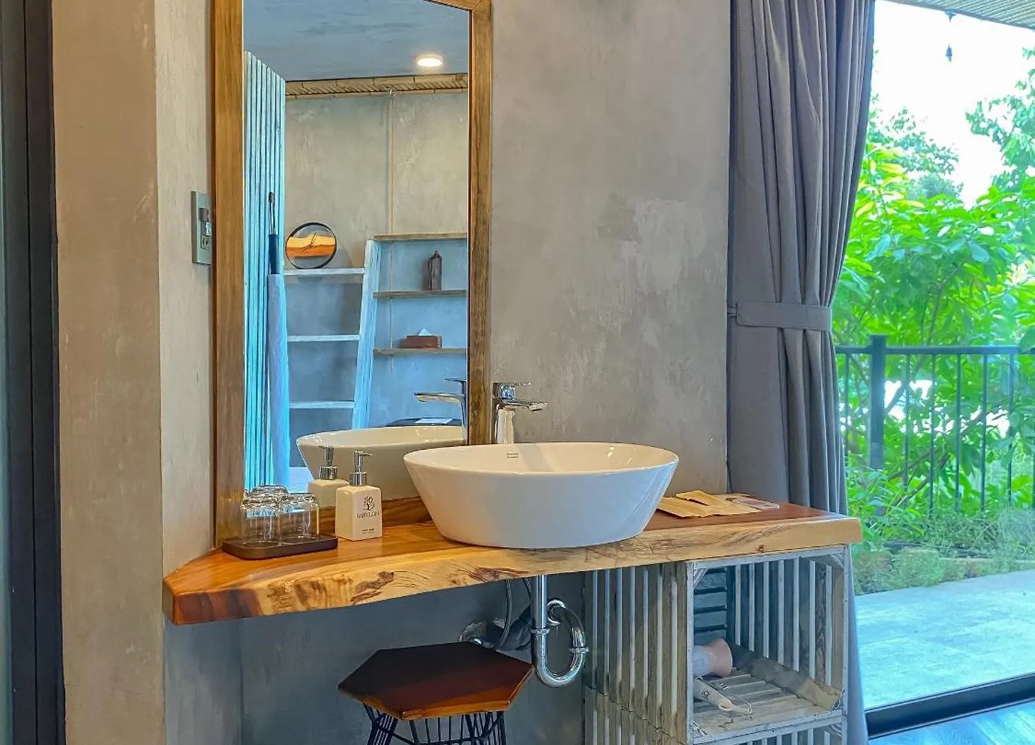 Hotel Babylon Mini Resort Vung Tau