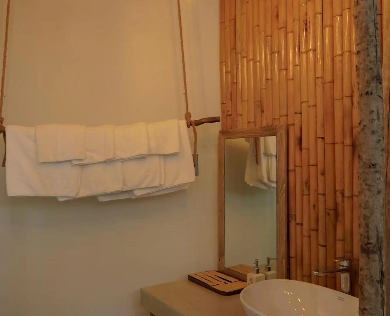 Babylon Mini Resort Vung Tau
