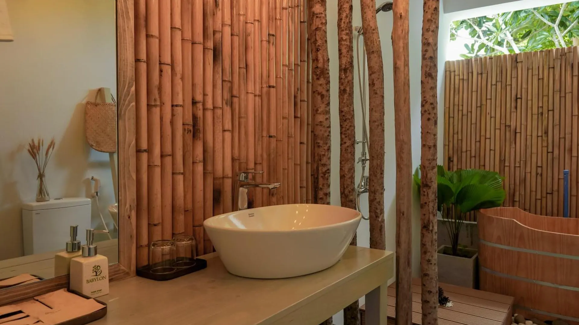 Babylon Mini Resort Vung Tau